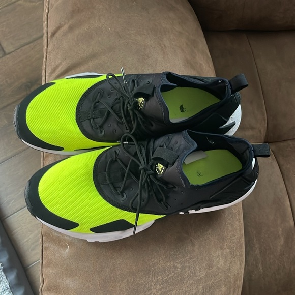 Men's Nike huaraches Athletic Shoes